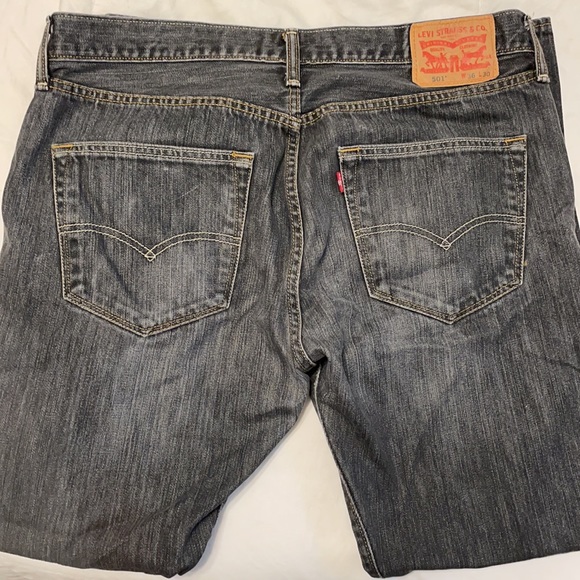 Men’s Levi’s Jeans - Picture 4 of 4